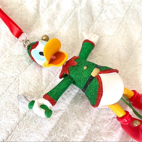 Donald Duck Christmas Ornament Articulated Figural - Picture 8 of 8